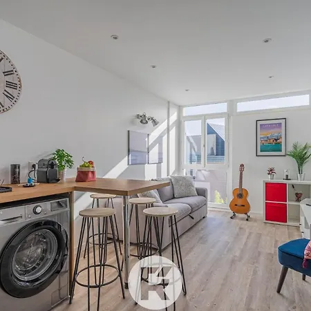 R'apparts T2 Le Belledonne View דירה