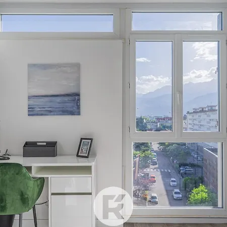 R'apparts T2 Le Belledonne View Apartmán *